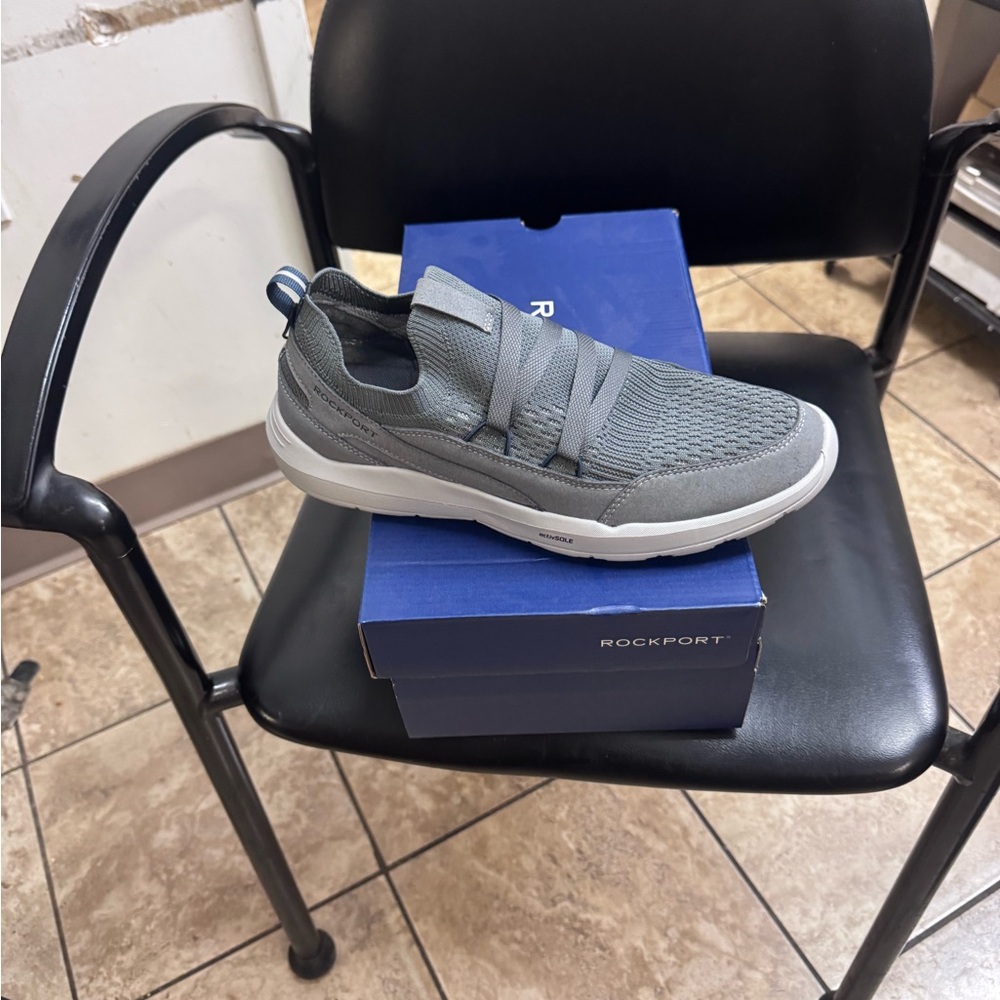 Rockport Men's Charcoal Pull Up Shoes